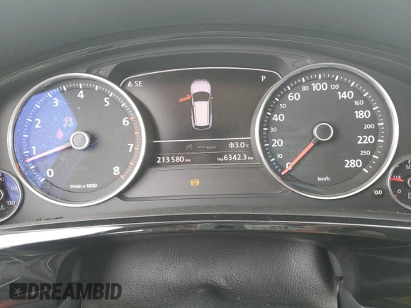 2012 Volkswagen Touareg Sport z VIN WVGEF9BP8CD006057, wystawiony jako Copart lot #47739265 z przebiegiem 213 580 mil mil oraz Szkoda całkowita • Salvage title. Historia ofert i sprzedaży dostępna na DreamBid. Obrazek 9.