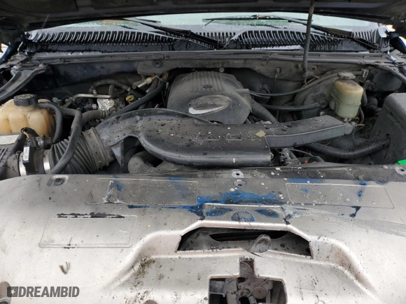 2002 Chevrolet Tahoe LT with VIN 1GNEC13ZX2R170031, listed as a Copart auction lot 88728135 with 370,496 mi miles and Salvage Title. Bid and sale history available at carsss.com. Image 12.