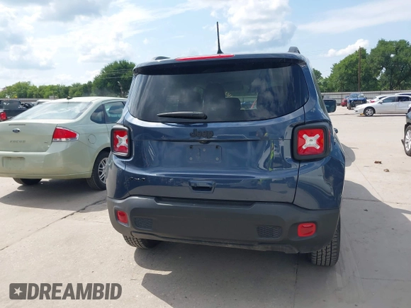 2023 Jeep Renegade Latitude with VIN ZACNJDB10PPP70488, listed as a IAAI auction lot 42224200 with 32,957 mi miles and . Bid and sale history available at carsss.com. Image 16.