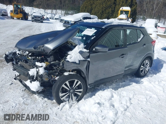 2019 Nissan Kicks SV with VIN 3N1CP5CU3KL544005, listed as a IAAI auction lot 41614091 with 38,356 mi miles. Bid and sale history available at carsss.com. Image 17.