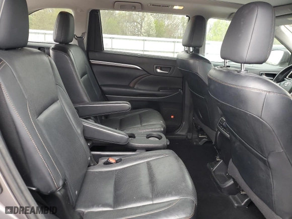 2015 Toyota Highlander Limited with VIN 5TDDKRFH9FS184714, listed as a Copart auction lot 50317275 with 160,481 mi miles and Salvage Title. Bid and sale history available at carsss.com. Image 12.