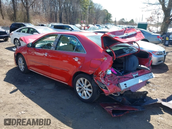 2014 Toyota Camry L with VIN 4T4BF1FK2ER352505, listed as a IAAI auction lot 41839732 with 100,045 mi miles. Bid and sale history available at carsss.com. Image 3.