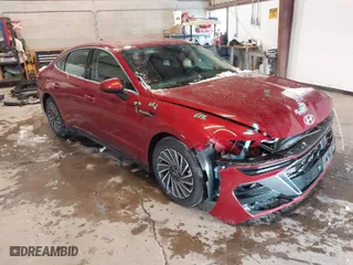 2024 Hyundai Sonata Hybrid SEL with VIN KMHL34JJ1RA087607, listed as a IAAI auction lot 41320962 with 1,355 mi miles. Bid and sale history available at carsss.com. Image 1.