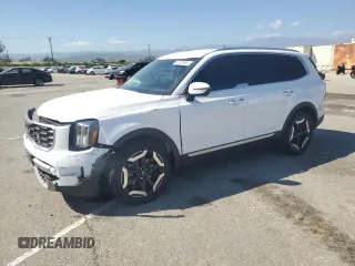 2023 Kia Telluride S z VIN 5XYP64GC9PG346105, wystawiony jako Copart lot #53579915 z przebiegiem 27 738 mil mil oraz Szkoda całkowita • Salvage title. Historia ofert i sprzedaży dostępna na DreamBid. Obrazek 1.