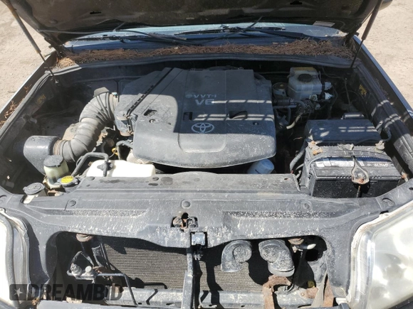 2004 Toyota 4Runner SR5 with VIN JTEBU14R948023114, listed as a Copart auction lot 56295725 with 190,104 mi miles and Clean title. Bid and sale history available at DreamBid. Image 12.