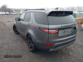 2018 Land Rover Discovery HSE Luxury with VIN SALRT2RV0JA055223, listed as a IAAI auction lot 41469751 with 122,989 mi miles and . Bid and sale history available at DreamBid. Image 3.