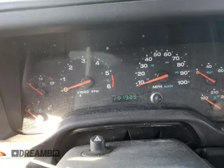 2001 Jeep Wrangler SE with VIN 1J4FA29P11P322524, listed as a Copart auction lot 42051475 with 281,929 mi miles and Clean Title. Bid and sale history available at carsss.com. Image 9.