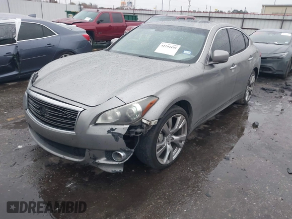 2013 Infiniti M37 with VIN JN1BY1AP7DM511497, listed as a IAAI auction lot 41294499 with 174,977 mi miles. Bid and sale history available at carsss.com. Image 17.