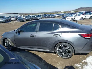 2022 Nissan Sentra SR with VIN 3N1AB8DV3NY227296, listed as a IAAI auction lot 41542797 with 41,436 mi miles. Bid and sale history available at carsss.com. Image 14.
