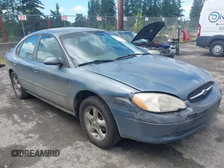 2000 Ford Taurus SES with VIN 1FAFP55S8YG290736, listed as a IAAI auction lot 42309602 with 189,712 mi miles and . Bid and sale history available at DreamBid. Image 1.