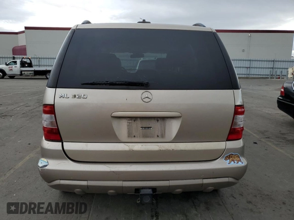 2002 Mercedes-Benz M-Class with VIN 4JGAB54E32A363452, listed as a Copart auction lot 81743994 with 147,376 mi miles and Salvage Title. Bid and sale history available at carsss.com. Image 6.