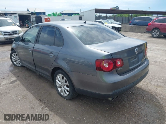 2010 Volkswagen Jetta Limited Edition с VIN 3VWRX7AJ7AM155675, выставлен на аукционе IAAI как лот 42477253 с пробегом 184 597 миль миль и . История ставок и продаж доступна на DreamBid. Изображение 3.