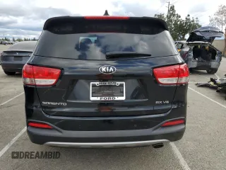 2018 Kia Sorento EX with VIN 5XYPH4A55JG339177, listed as a Copart auction lot 48930175 with 66,696 mi miles and Salvage Title. Bid and sale history available at DreamBid. Image 6.