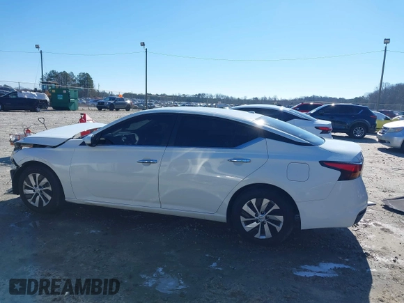 2020 Nissan Altima 2.5 S with VIN 1N4BL4BV2LN313211, listed as a IAAI auction lot 41468768 with 160,940 mi miles. Bid and sale history available at carsss.com. Image 14.