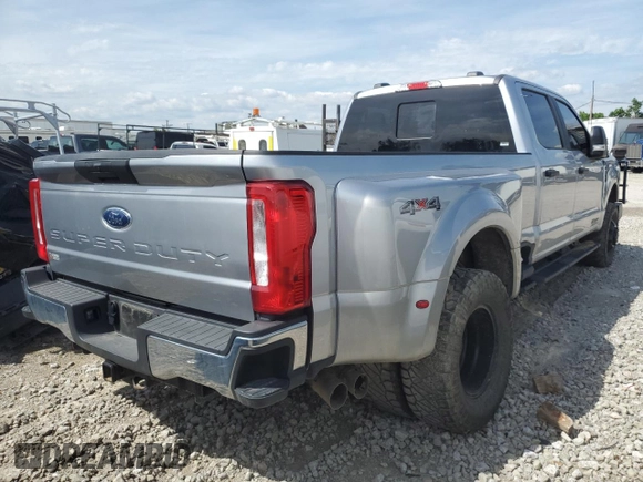 2024 Ford F-350 XL z VIN 1FT8W3DT0REE02530, wystawiony jako Copart lot #55286245 z przebiegiem 27 008 mil mil oraz Szkoda całkowita • Salvage title. Historia ofert i sprzedaży dostępna na DreamBid. Obrazek 3.