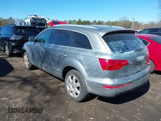 2008 Audi Q7 Premium with VIN WA1BY74L18D027835, listed as a IAAI auction lot 41672825 with 153,718 mi miles and . Bid and sale history available at DreamBid. Image 3.