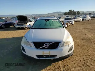 2013 Volvo XC60 T6 с VIN YV4902DZ9D2455853, выставлен на аукционе Copart как лот 50393225 с пробегом 152 038 миль миль и Списание • Salvage title. История ставок и продаж доступна на DreamBid. Изображение 11.