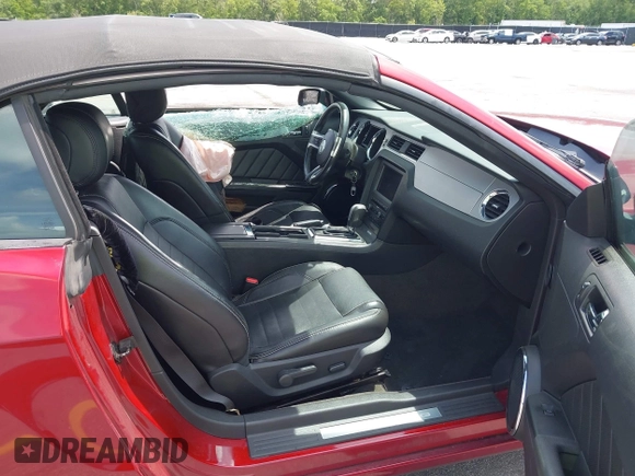 2014 Ford Mustang V6 with VIN 1ZVBP8EM4E5331248, listed as a IAAI auction lot 42202978 with 89,205 mi miles and . Bid and sale history available at DreamBid. Image 5.