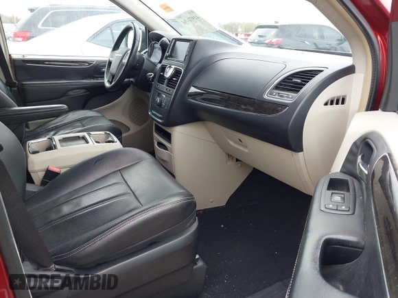 2012 Chrysler Town & Country Touring with VIN 2C4RC1BG8CR344068, listed as a IAAI auction lot 41970494 with 130,559 mi miles. Bid and sale history available at carsss.com. Image 5.