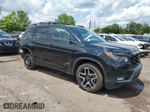2023 Honda Passport Elite with VIN 5FNYF8H01PB030270, listed as a Copart auction lot 61402965 with 7,931 mi miles and Salvage title. Bid and sale history available at DreamBid. Image 4.