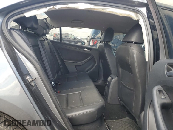 2014 Volkswagen Jetta SE с VIN 3VWD17AJ9EM244150, выставлен на аукционе Copart как лот 55618065 с пробегом 159 232 миль миль и Списание • Salvage title. История ставок и продаж доступна на DreamBid. Изображение 10.