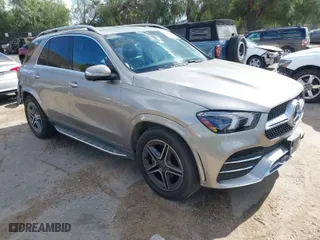 2022 Mercedes-Benz GLE with VIN 4JGFB4JB6NA703675, listed as a IAAI auction lot 41524185 with 33,631 mi miles. Bid and sale history available at carsss.com. Image 1.