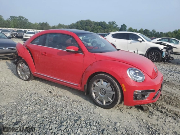2018 Volkswagen Beetle SE with VIN 3VWJD7ATXJM728687, listed as a Copart auction lot 63242054 with 84,502 mi miles and Salvage Title. Bid and sale history available at carsss.com. Image 4.