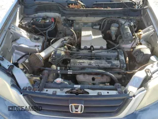 2001 Honda CR-V LX with VIN JHLRD18471C002727, listed as a Copart auction lot 46305035 with 233,429 mi miles and Salvage Title. Bid and sale history available at carsss.com. Image 11.