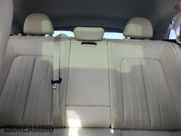 2024 Audi Q8 e-tron Premium Plus z VIN WA15AAGE5RB007032, wystawiony jako Copart lot #86919704 z przebiegiem Nie podano mil oraz Szkoda całkowita • Salvage title. Historia ofert i sprzedaży dostępna na DreamBid. Obrazek 10.