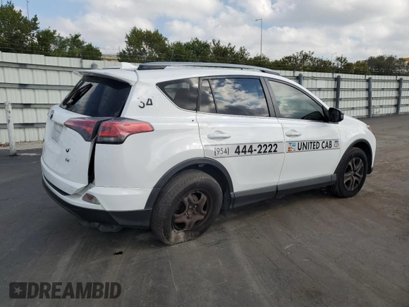 2018 Toyota RAV4 LE with VIN JTMZFREV4JJ165124, listed as a Copart auction lot 42729615 with 95,205 mi miles and Salvage Title. Bid and sale history available at carsss.com. Image 3.