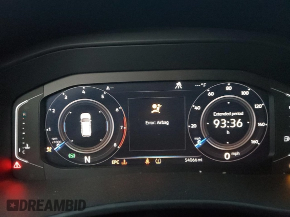 2019 Volkswagen Atlas SEL with VIN 1V2MR2CA5KC611651, listed as a Copart auction lot 86368654 with 54,066 mi miles and Salvage title. Bid and sale history available at DreamBid. Image 9.