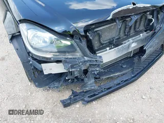 2013 Mercedes-Benz C 300 Sport с VIN WDDGF8AB0DA804722, выставлен на аукционе IAAI как лот 42546948 с пробегом 153 731 миль миль и . История ставок и продаж доступна на DreamBid. Изображение 17.
