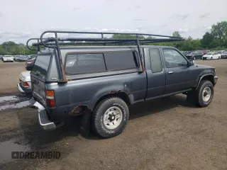 1991 Toyota Pickup DLX z VIN JT4VN13G3M5064161, wystawiony jako Copart lot #57963035 z przebiegiem 232 994 mil mil oraz Szkody całkowita. Historia ofert i sprzedaży dostępna na DreamBid. Obrazek 3.