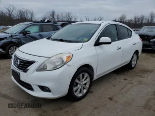 2014 Nissan Versa S with VIN 3N1CN7AP5EL833938, listed as a Copart auction lot 88233895 with 85,199 mi miles and Salvage Title. Bid and sale history available at carsss.com. Image 1.