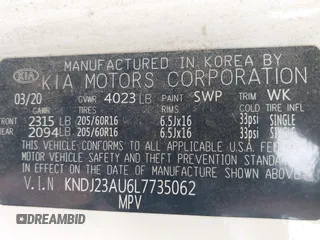 2020 Kia Soul S with VIN KNDJ23AU6L7735062, listed as a IAAI auction lot 40729662 with 100,546 mi miles and . Bid and sale history available at DreamBid. Image 9.