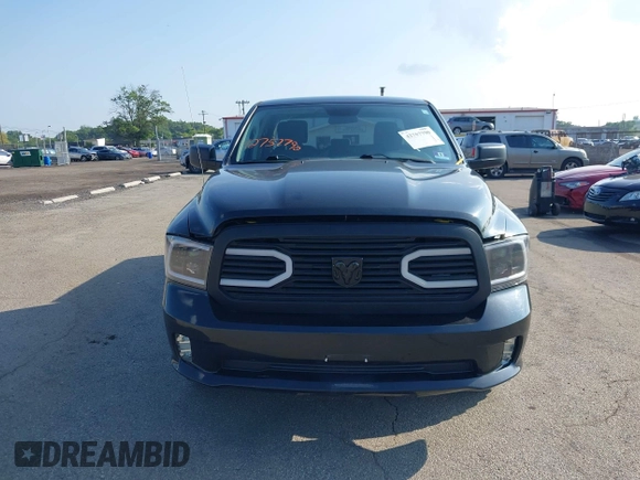 2018 Ram 1500 Express с VIN 1C6RR7FG3JS351413, выставлен на аукционе IAAI как лот 42757790 с пробегом 72 812 миль миль и . История ставок и продаж доступна на DreamBid. Изображение 12.
