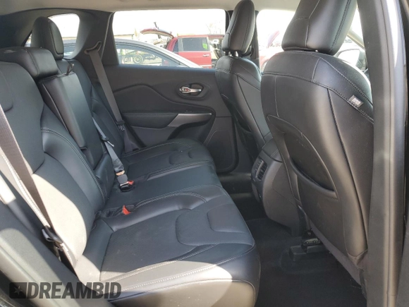 2021 Jeep Cherokee Latitude Lux with VIN 1C4PJLMX0MD173844, listed as a Copart auction lot 48360505 with 61,245 mi miles and Salvage Title. Bid and sale history available at carsss.com. Image 11.