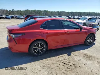 2022 Toyota Camry SE with VIN 4T1G11AK3NU027612, listed as a Copart auction lot 46475525 with 70,222 mi miles and Clean Title. Bid and sale history available at carsss.com. Image 3.