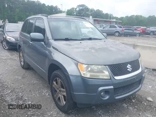 2006 Suzuki Grand Vitara Luxury z VIN JS3TE947464102818, wystawiony jako IAAI lot #42271219 z przebiegiem 192 714 mil mil oraz . Historia ofert i sprzedaży dostępna na DreamBid. Obrazek 1.