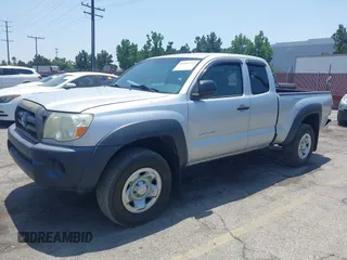 2008 Toyota Tacoma with VIN 5TEUU42NX8Z529862, listed as a IAAI auction lot 42605715 with 168,142 mi miles and . Bid and sale history available at DreamBid. Image 2.