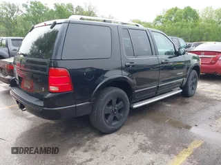2004 Ford Explorer Limited z VIN 1FMZU75W14UA80825, wystawiony jako IAAI lot #42091460 z przebiegiem 185 148 mil mil oraz . Historia ofert i sprzedaży dostępna na DreamBid. Obrazek 4.