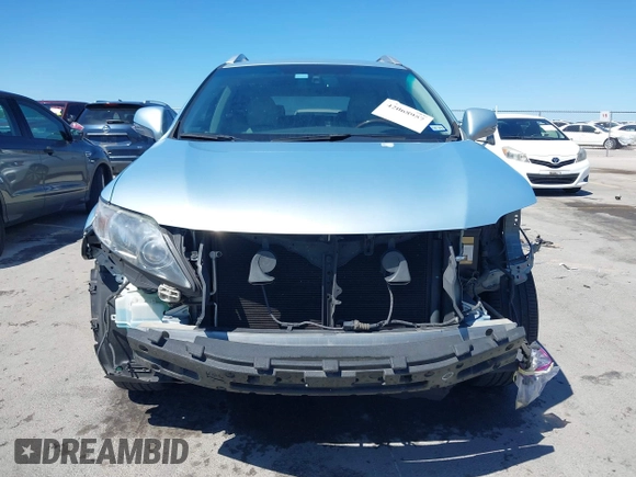 2010 Lexus RX 350 z VIN 2T2ZK1BA4AC039271, wystawiony jako IAAI lot #42068957 z przebiegiem 126 298 mil mil oraz . Historia ofert i sprzedaży dostępna na DreamBid. Obrazek 6.