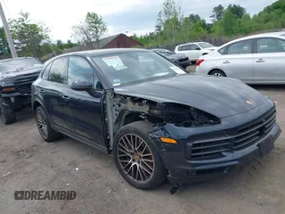 2023 Porsche Cayenne Turbo S E-Hybrid с VIN WP1AA2AY4PDA04443, выставлен на аукционе IAAI как лот 42356928 с пробегом 29 630 миль миль и . История ставок и продаж доступна на DreamBid. Изображение 1.