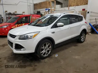 2014 Ford Escape Titanium with VIN 1FMCU9J94EUE52922, listed as a Copart auction lot 54731135 with 193,819 mi miles and Salvage Title. Bid and sale history available at carsss.com. Image 1.