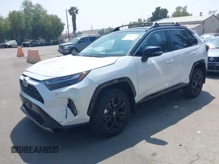 2023 Toyota RAV4 Hybrid XSE с VIN 4T3E6RFV0PU138218, выставлен на аукционе IAAI как лот 42181731 с пробегом 23 999 миль миль и . История ставок и продаж доступна на DreamBid. Изображение 2.