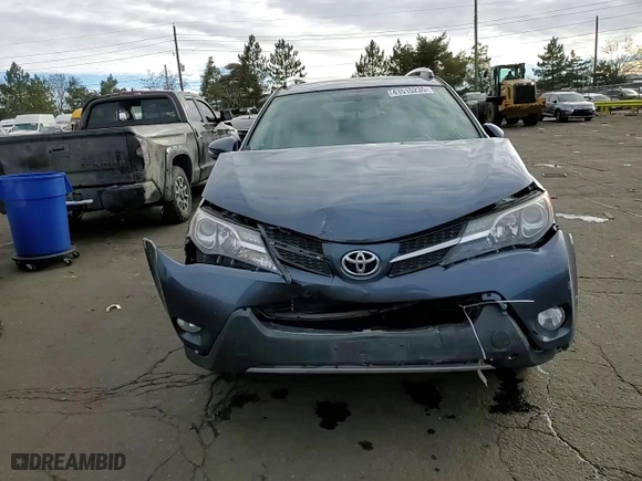 2014 Toyota RAV4 XLE with VIN 2T3RFREV9EW147337, listed as a Copart auction lot 41515235 with 103,858 mi miles and Salvage Title. Bid and sale history available at carsss.com. Image 10.