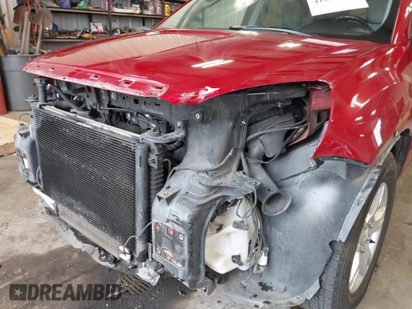 2012 GMC Acadia SLE with VIN 1GKKVPED9CJ353094, listed as a IAAI auction lot 41862478 with 156,886 mi miles. Bid and sale history available at carsss.com. Image 6.