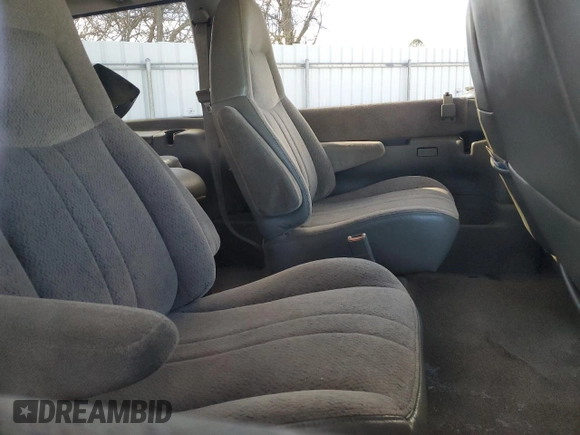 1998 Chevrolet Astro with VIN 1GNEL19WXWB111590, listed as a Copart auction lot 83527884 with 161,137 mi miles and Salvage Title. Bid and sale history available at carsss.com. Image 11.
