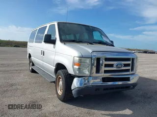 2012 Ford Econoline Passenger XL with VIN 1FBNE3BL5CDB33676, listed as a IAAI auction lot 40849233 with Not Provided miles. Bid and sale history available at carsss.com. Image 1.