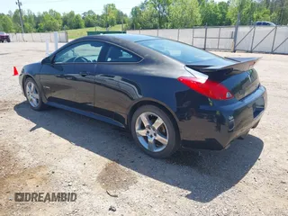 2008 Pontiac G6 GXP with VIN 1G2ZM177584219484, listed as a IAAI auction lot 42051856 with 276,664 mi miles. Bid and sale history available at carsss.com. Image 3.
